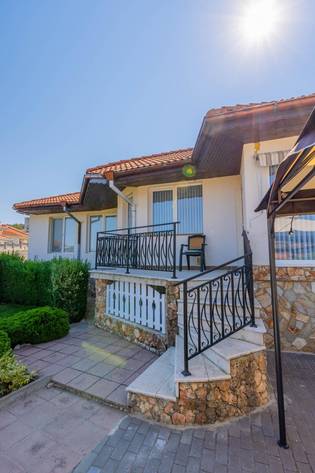 Geranium Holliday Villas Obrochishte Ngoại thất bức ảnh